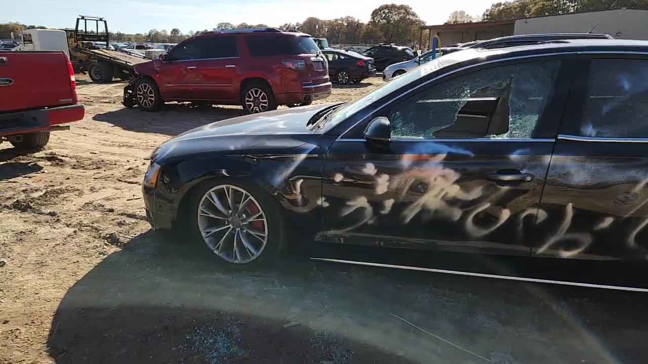 Фото: WAUAVAFDXBN016571