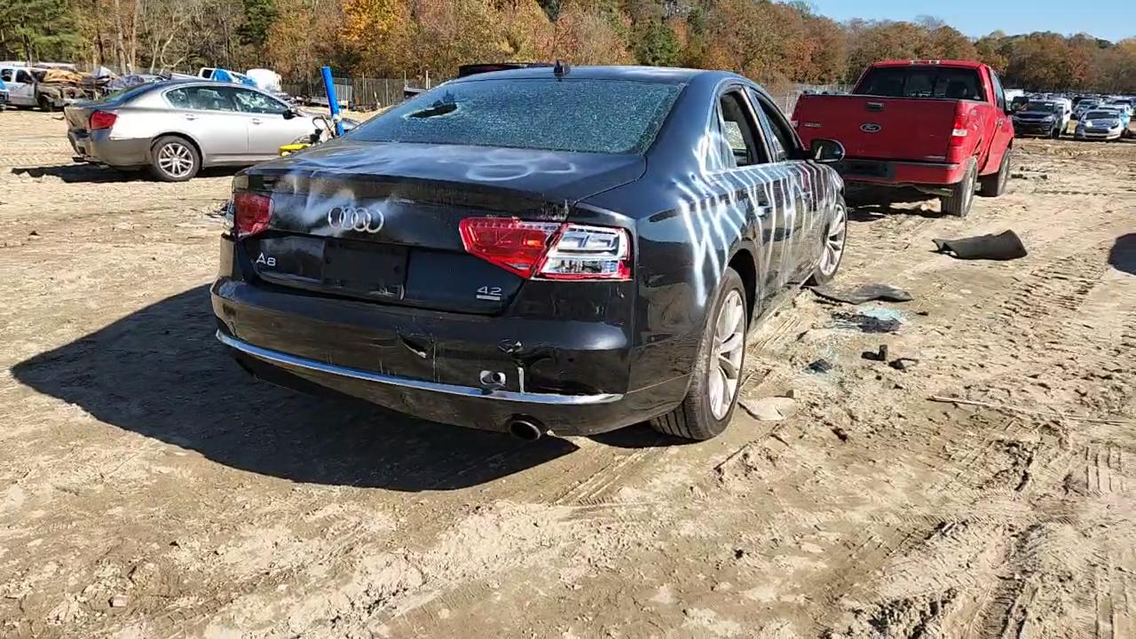 Фото: WAUAVAFDXBN016571