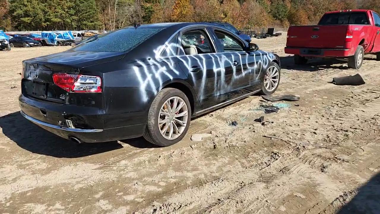 Фото: WAUAVAFDXBN016571