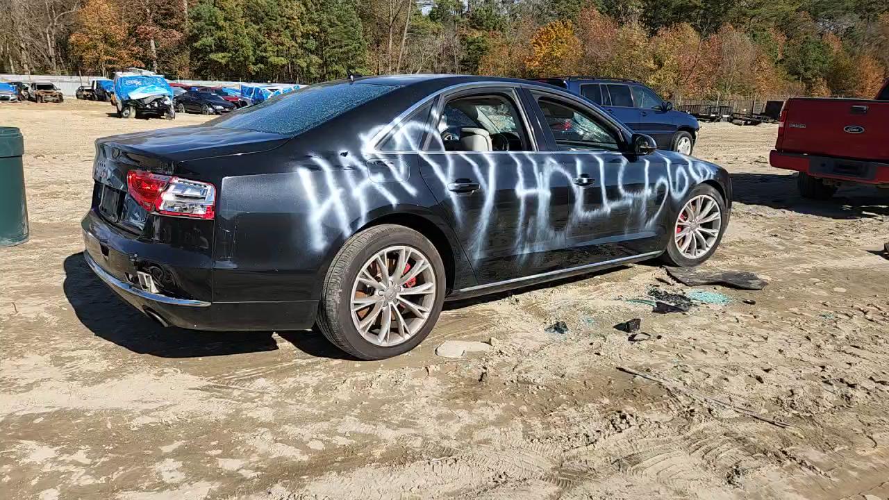 Фото: WAUAVAFDXBN016571