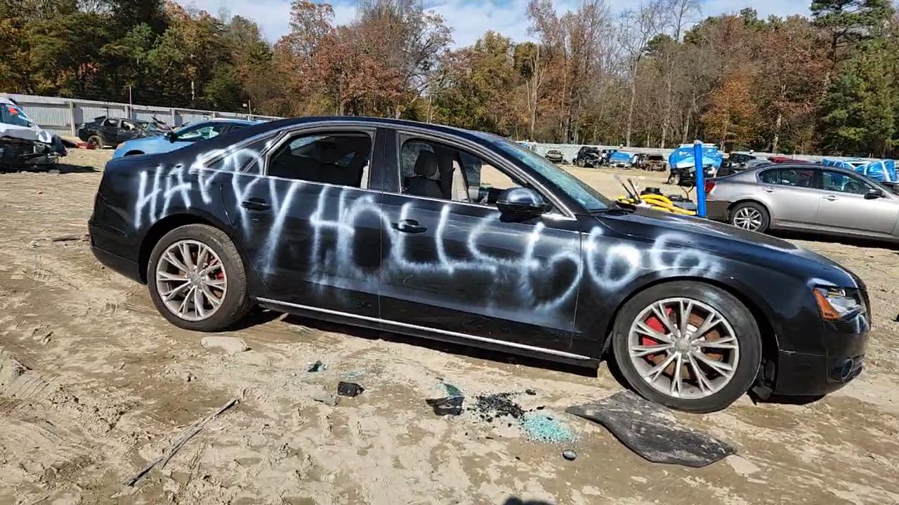 Фото: WAUAVAFDXBN016571