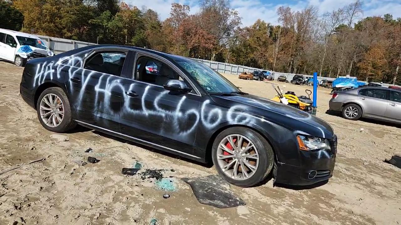 Фото: WAUAVAFDXBN016571