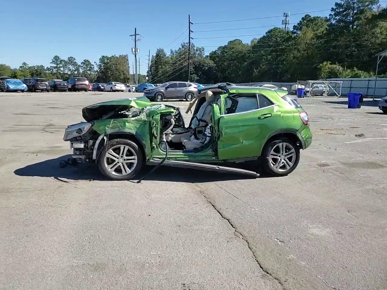 Фото: WDCTG4GB5GJ230218