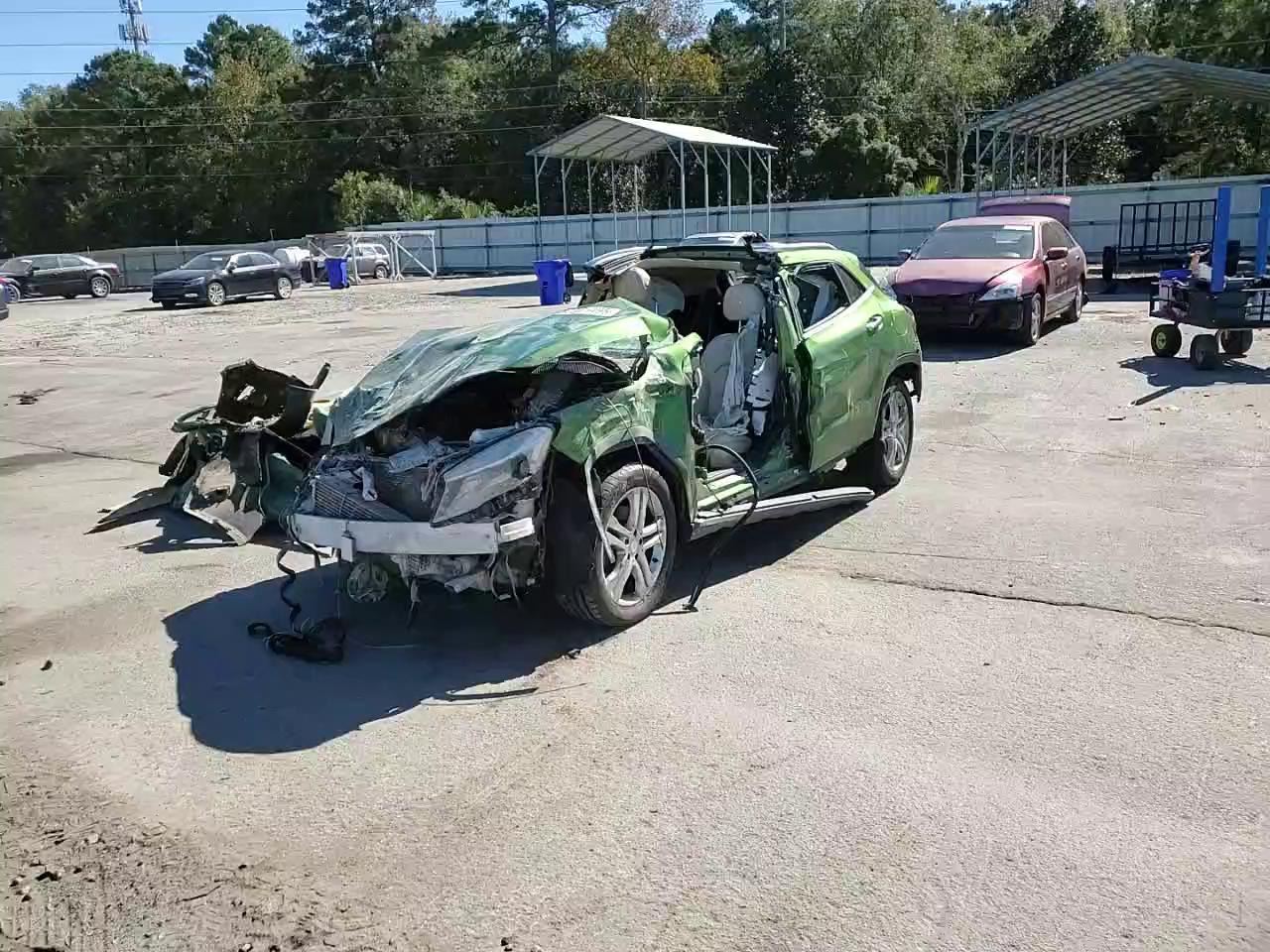 Фото: WDCTG4GB5GJ230218