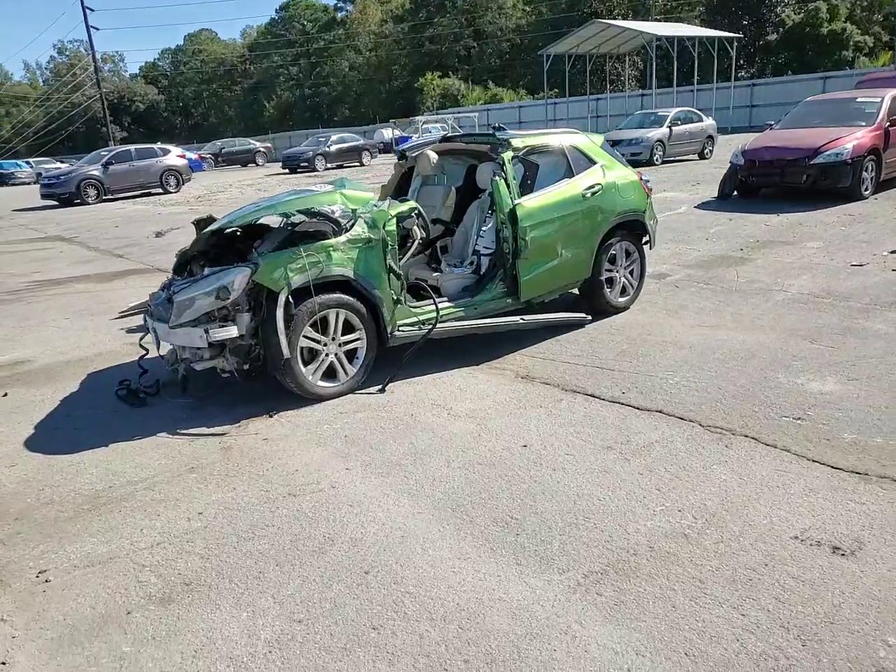 Фото: WDCTG4GB5GJ230218