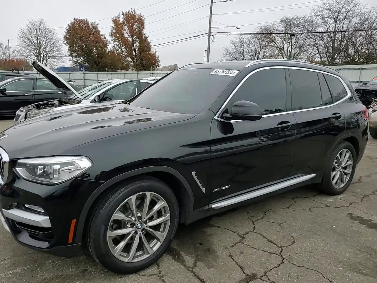 Фото: 5UXTR9C58JLC76846