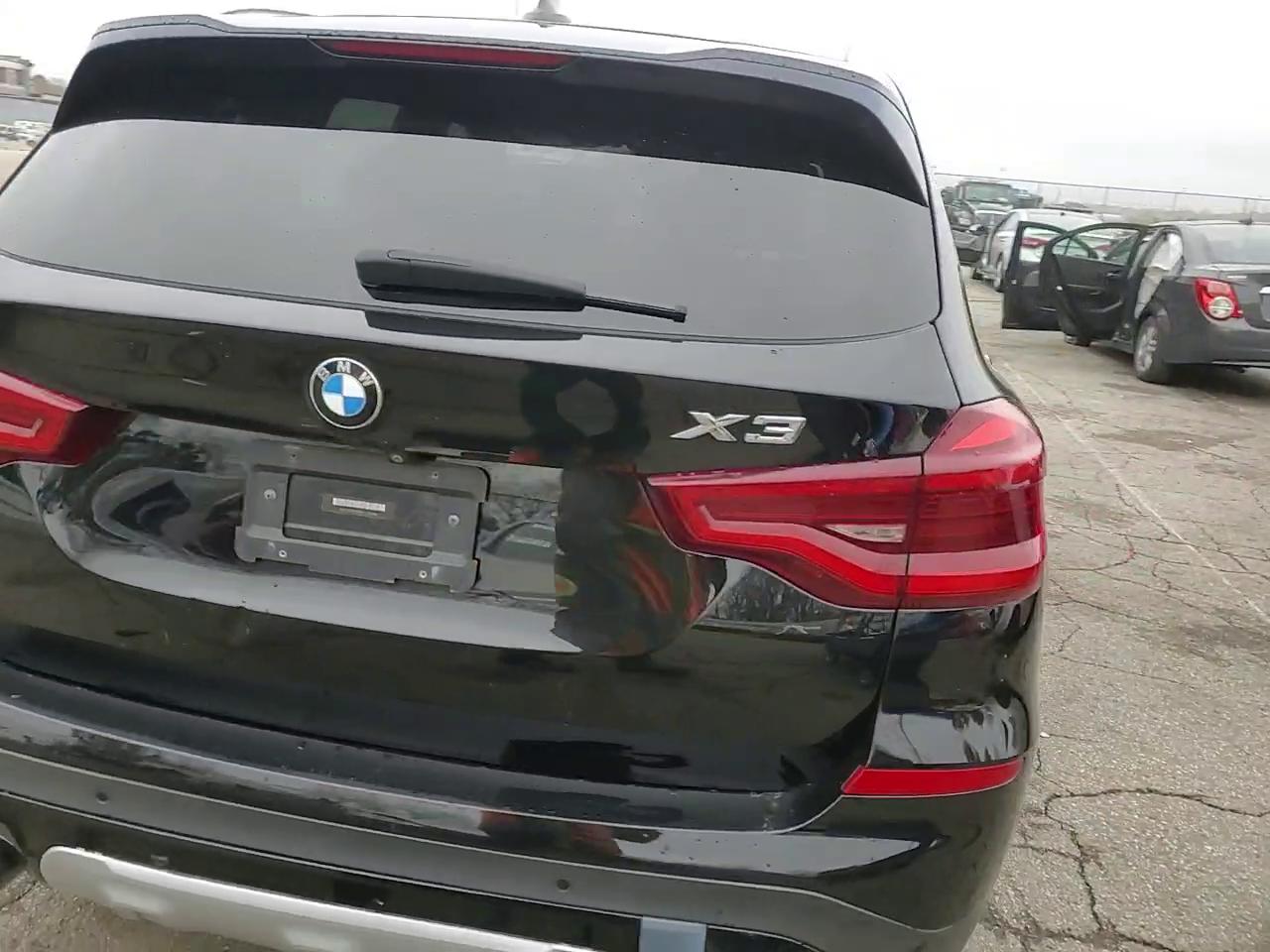 Фото: 5UXTR9C58JLC76846