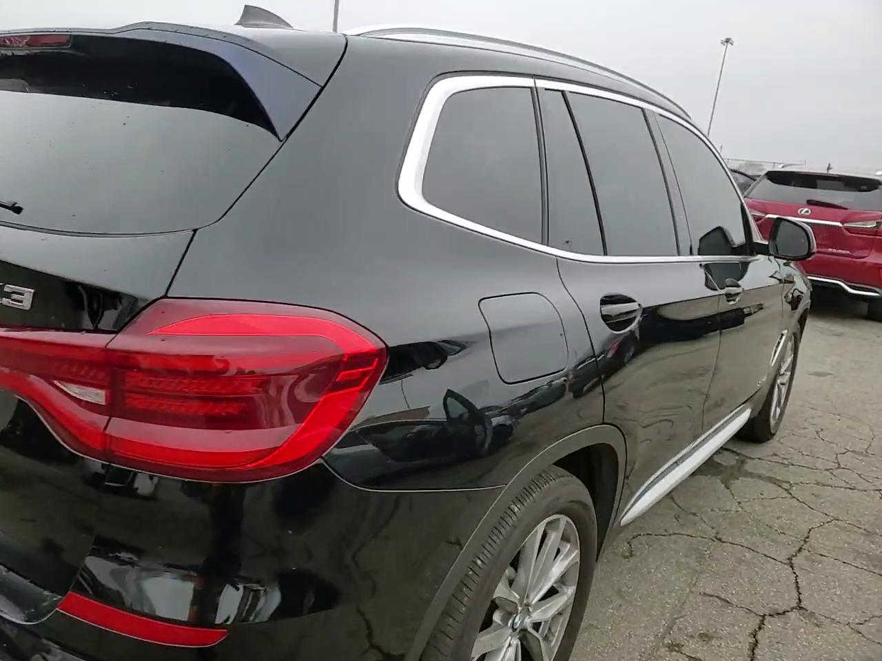 Фото: 5UXTR9C58JLC76846