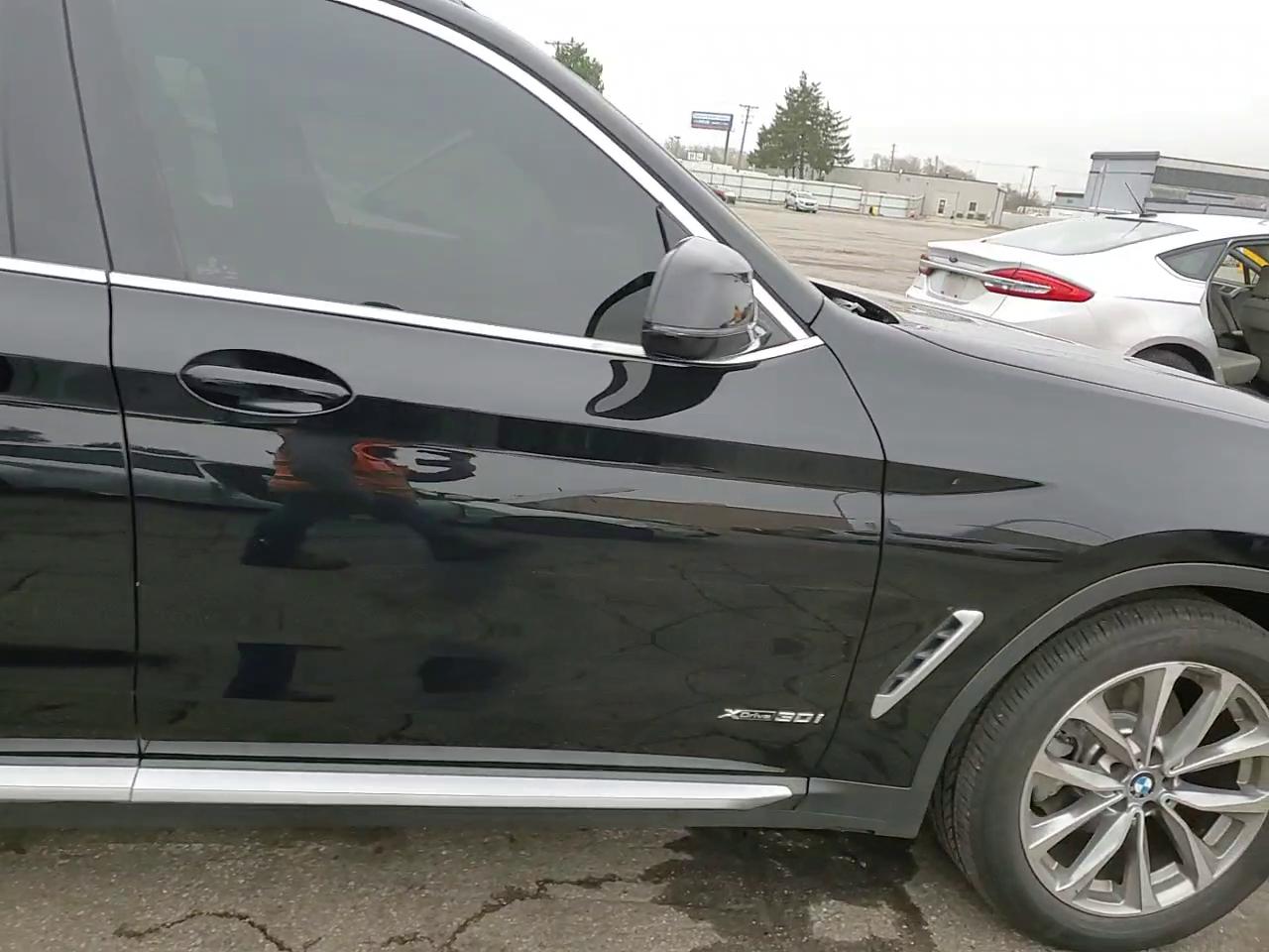 Фото: 5UXTR9C58JLC76846