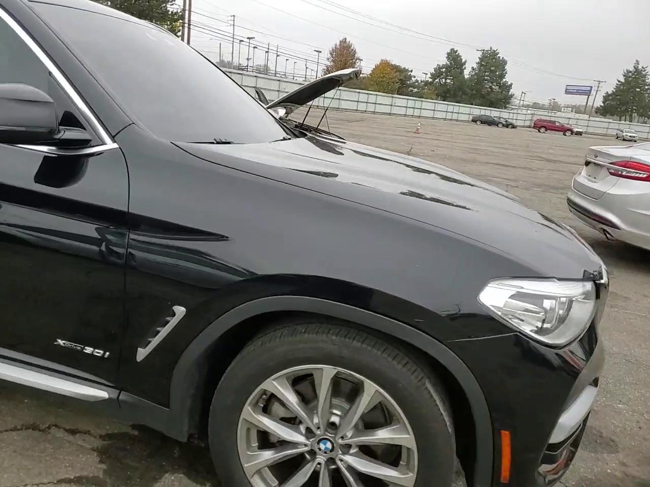 Фото: 5UXTR9C58JLC76846