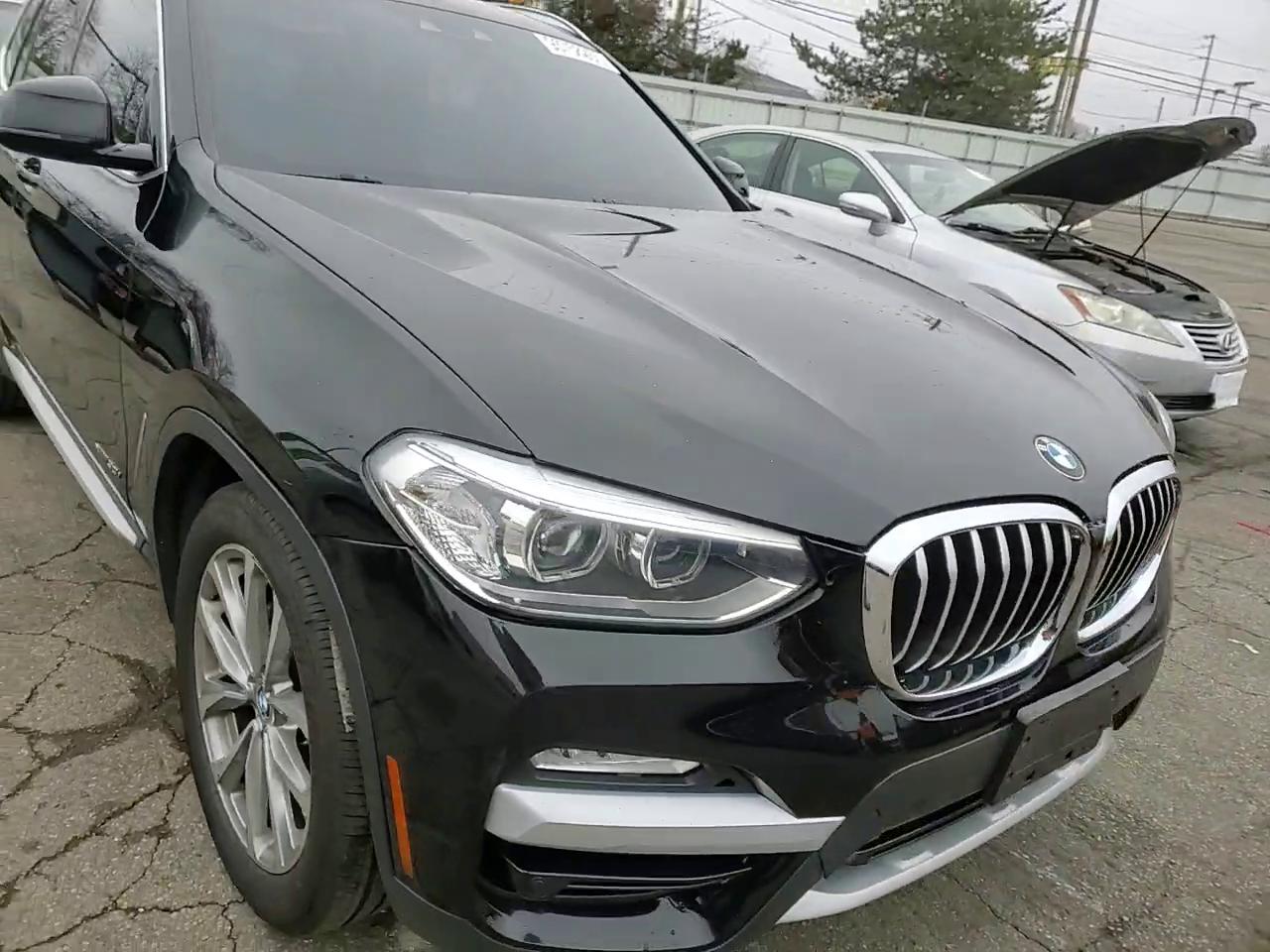 Фото: 5UXTR9C58JLC76846