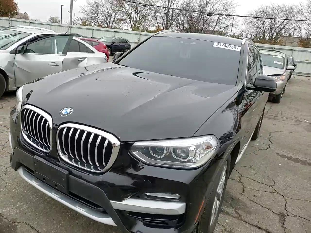 Фото: 5UXTR9C58JLC76846