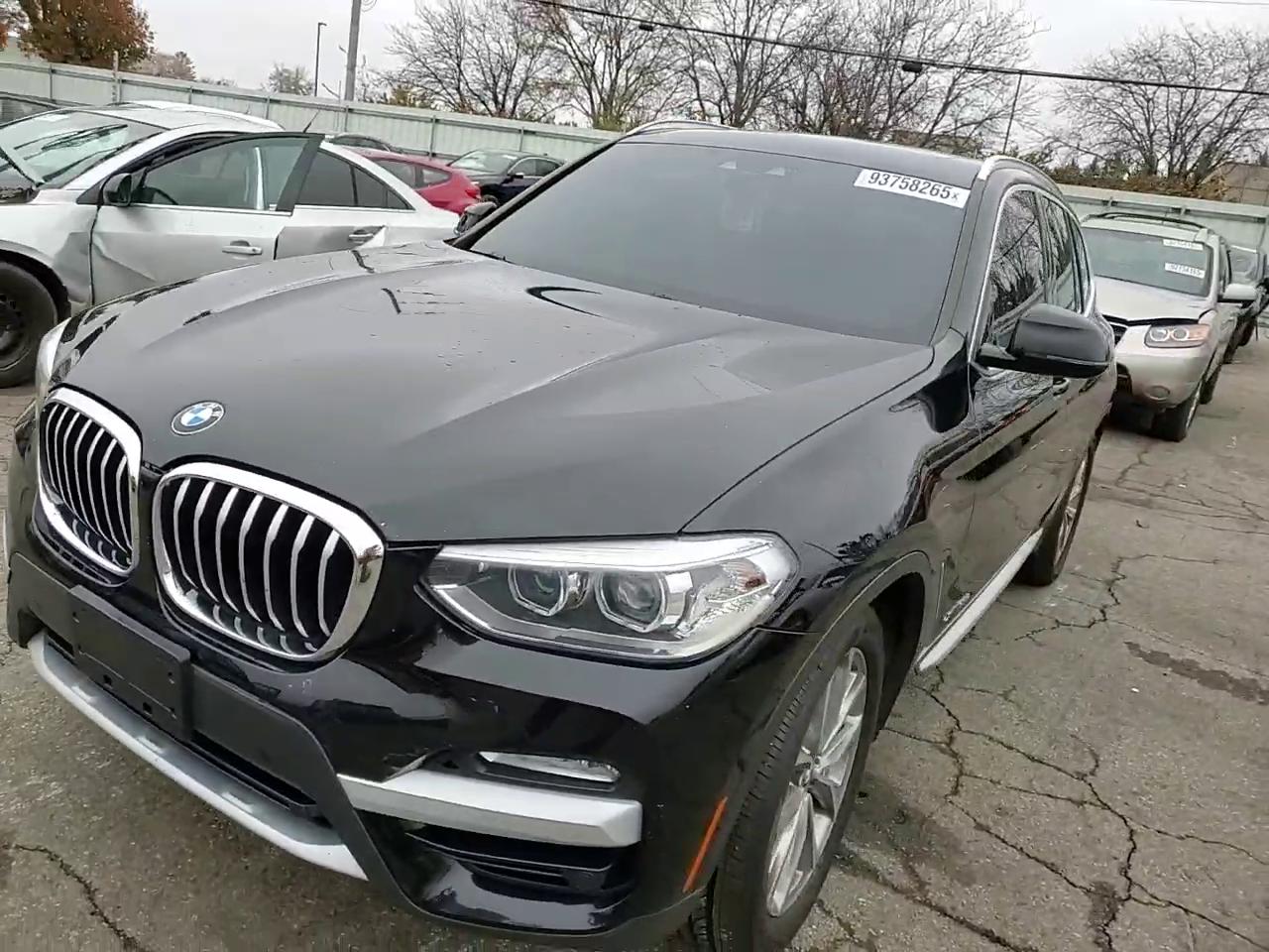 Фото: 5UXTR9C58JLC76846