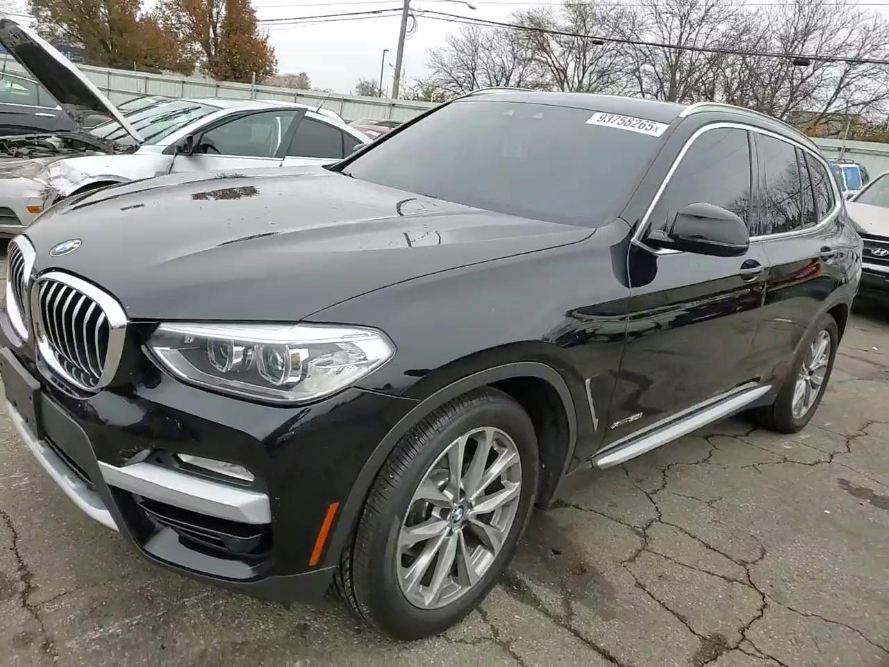 Фото: 5UXTR9C58JLC76846