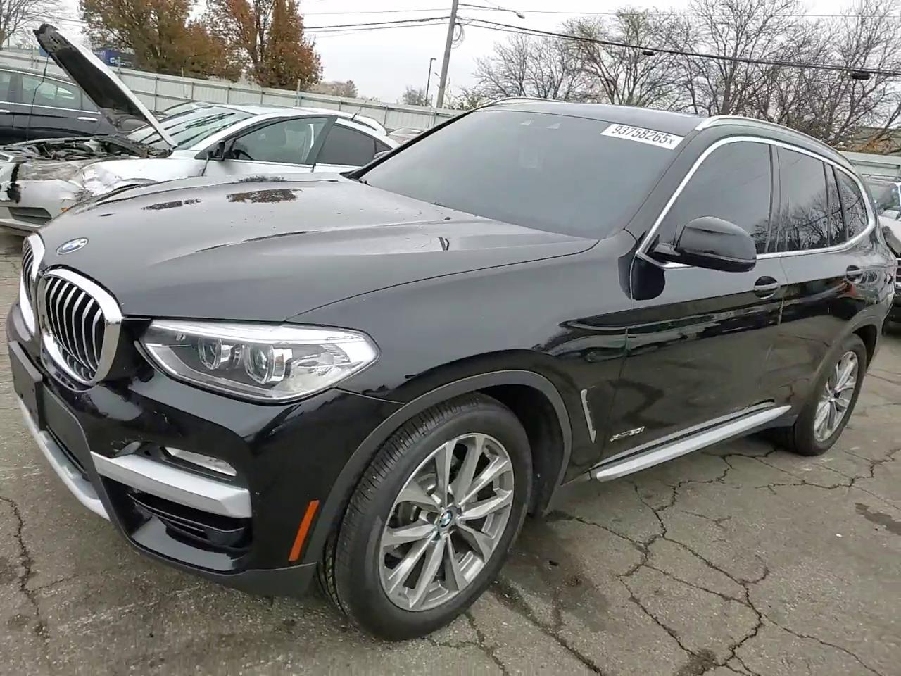 Фото: 5UXTR9C58JLC76846