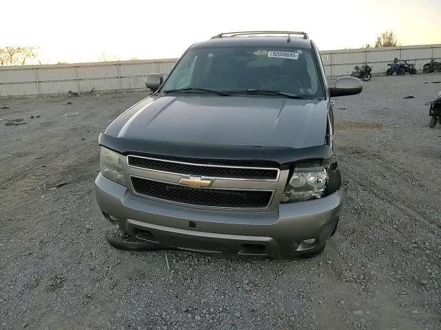 2008 Chevrolet Tahoe K1500 VIN: 1GNFK13018J143168 Lot: 92008695