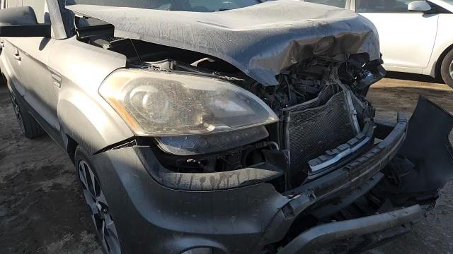 2012 Kia Soul + VIN: KNDJT2A6XC7456898 Lot: 91939415