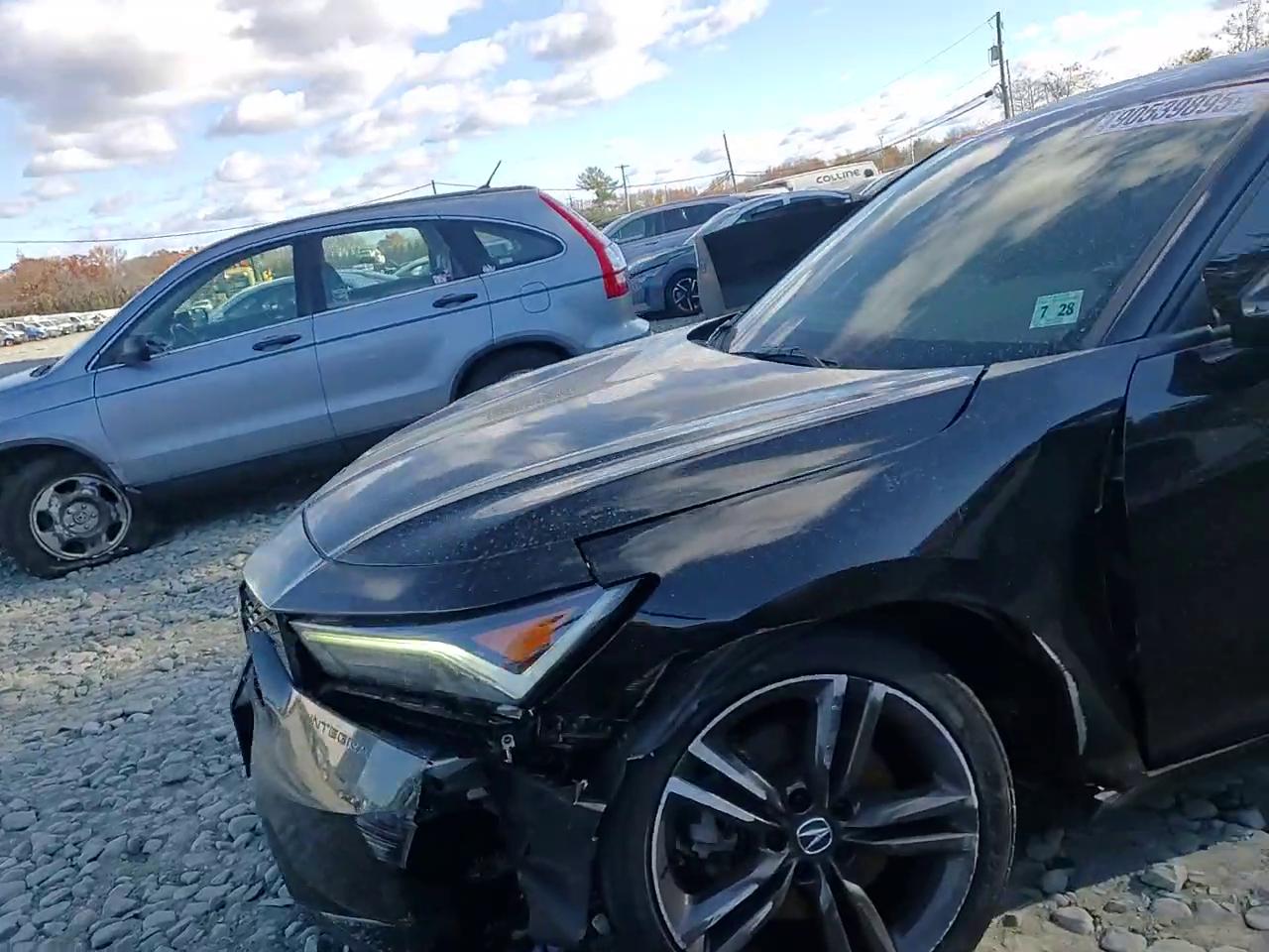 Фото: 19UDE4H35RA005406