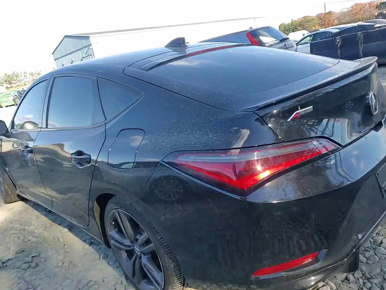 Фото: 19UDE4H35RA005406