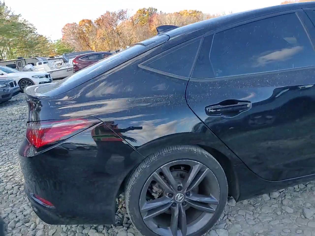 Фото: 19UDE4H35RA005406