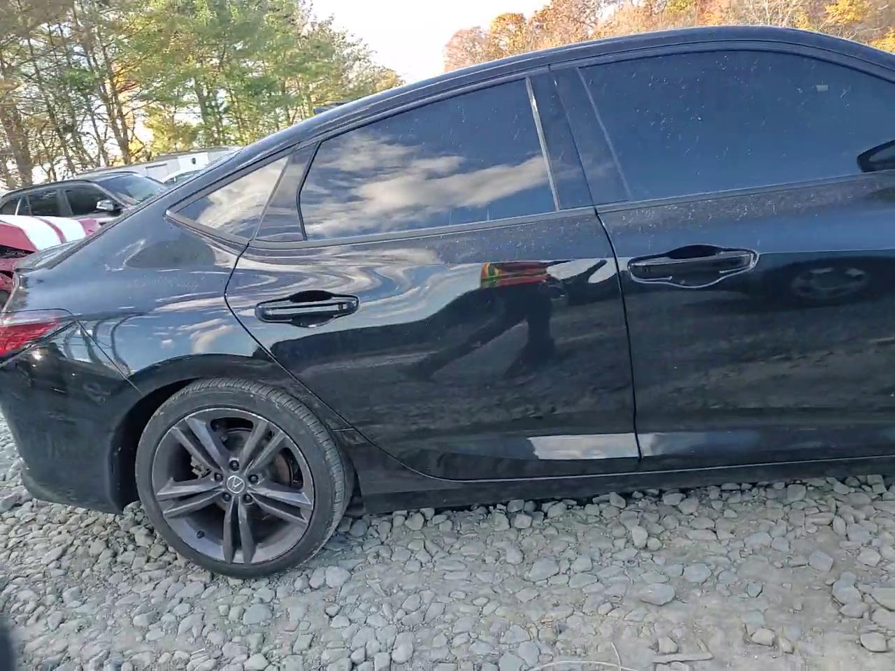 Фото: 19UDE4H35RA005406