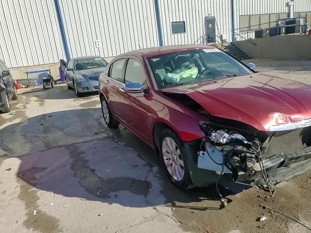 2014 Chrysler 200 Limited VIN: 1C3CCBCG1EN185182 Lot: 91680395