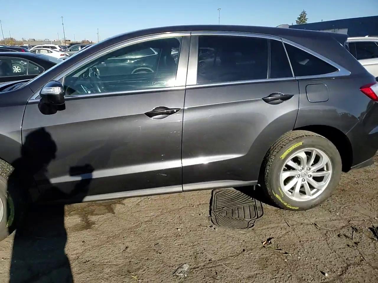 Фото: 5J8TB4H34GL027497