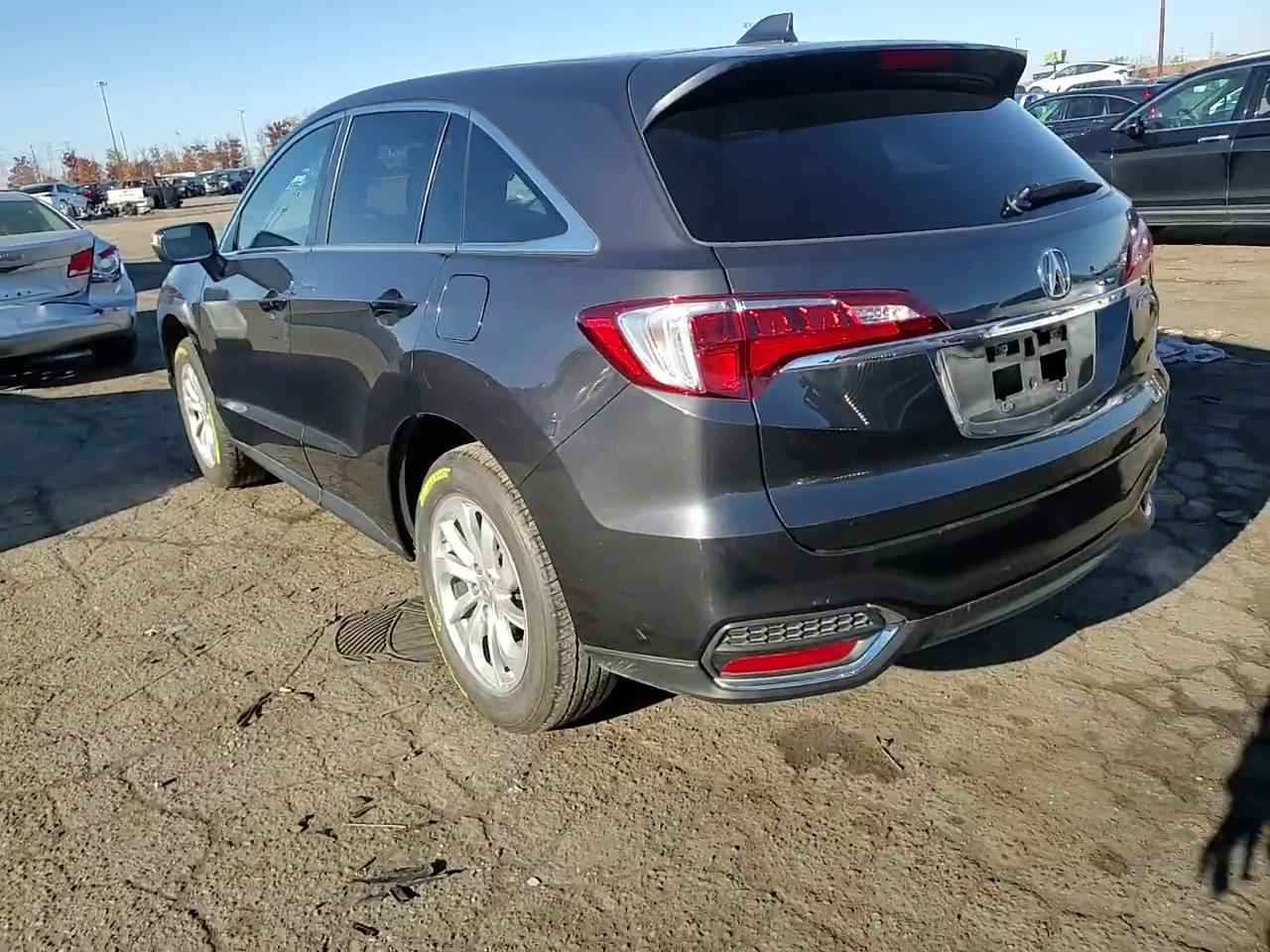 Фото: 5J8TB4H34GL027497