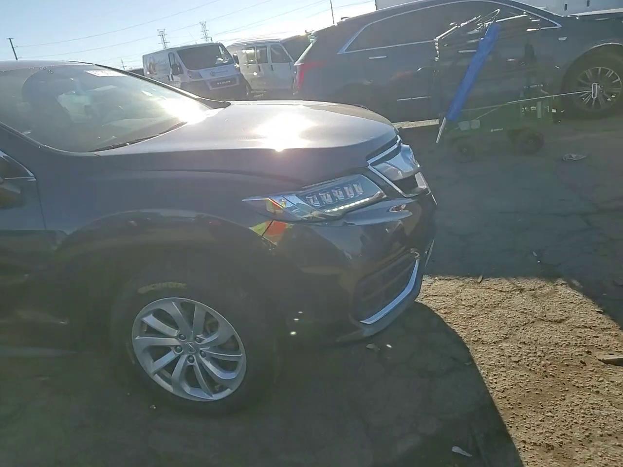 Фото: 5J8TB4H34GL027497