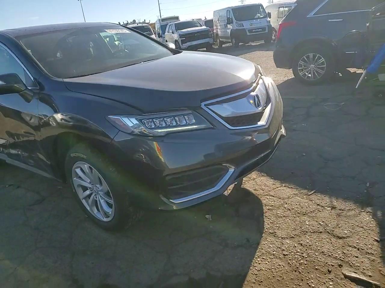 Фото: 5J8TB4H34GL027497