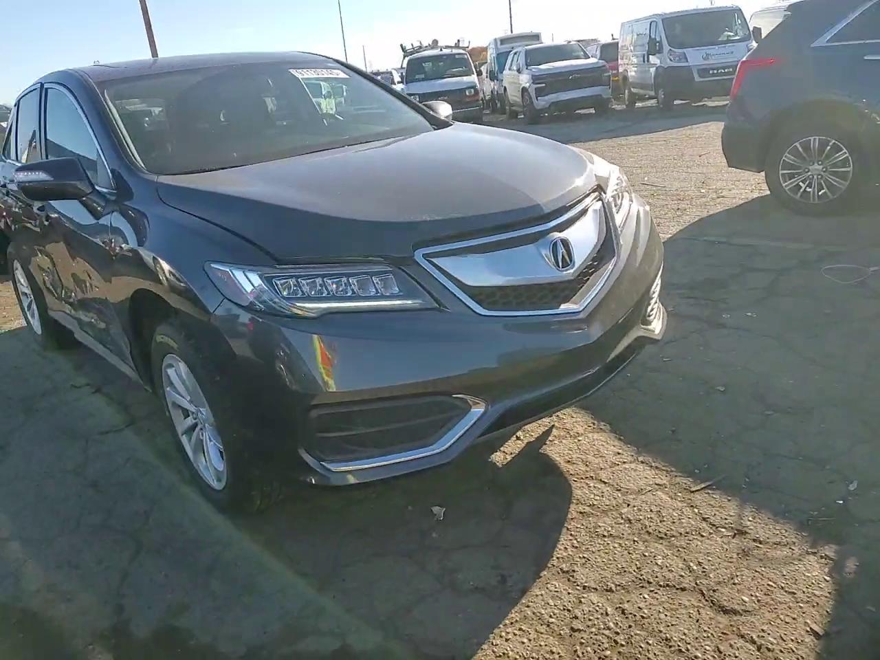 Фото: 5J8TB4H34GL027497