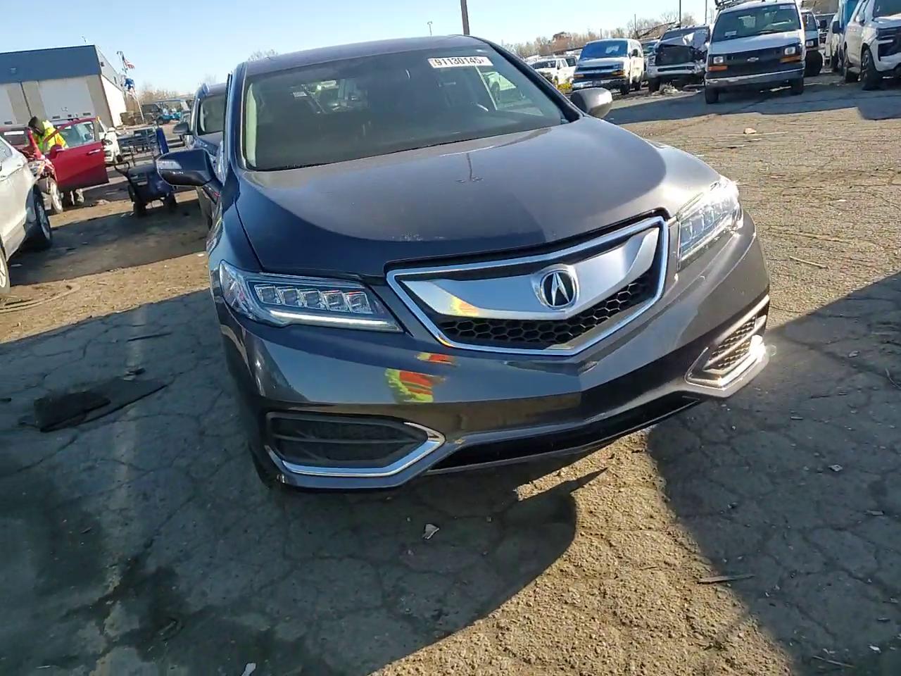 Фото: 5J8TB4H34GL027497