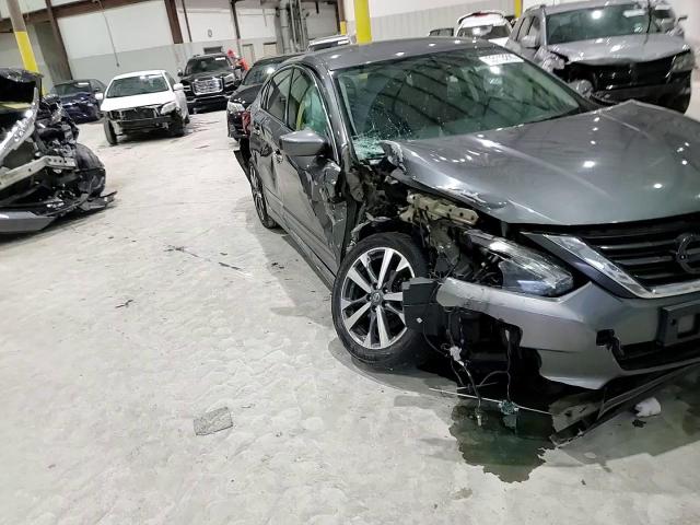 2017 Nissan Altima 2.5 VIN: 1N4AL3AP6HC132351 Lot: 93113295