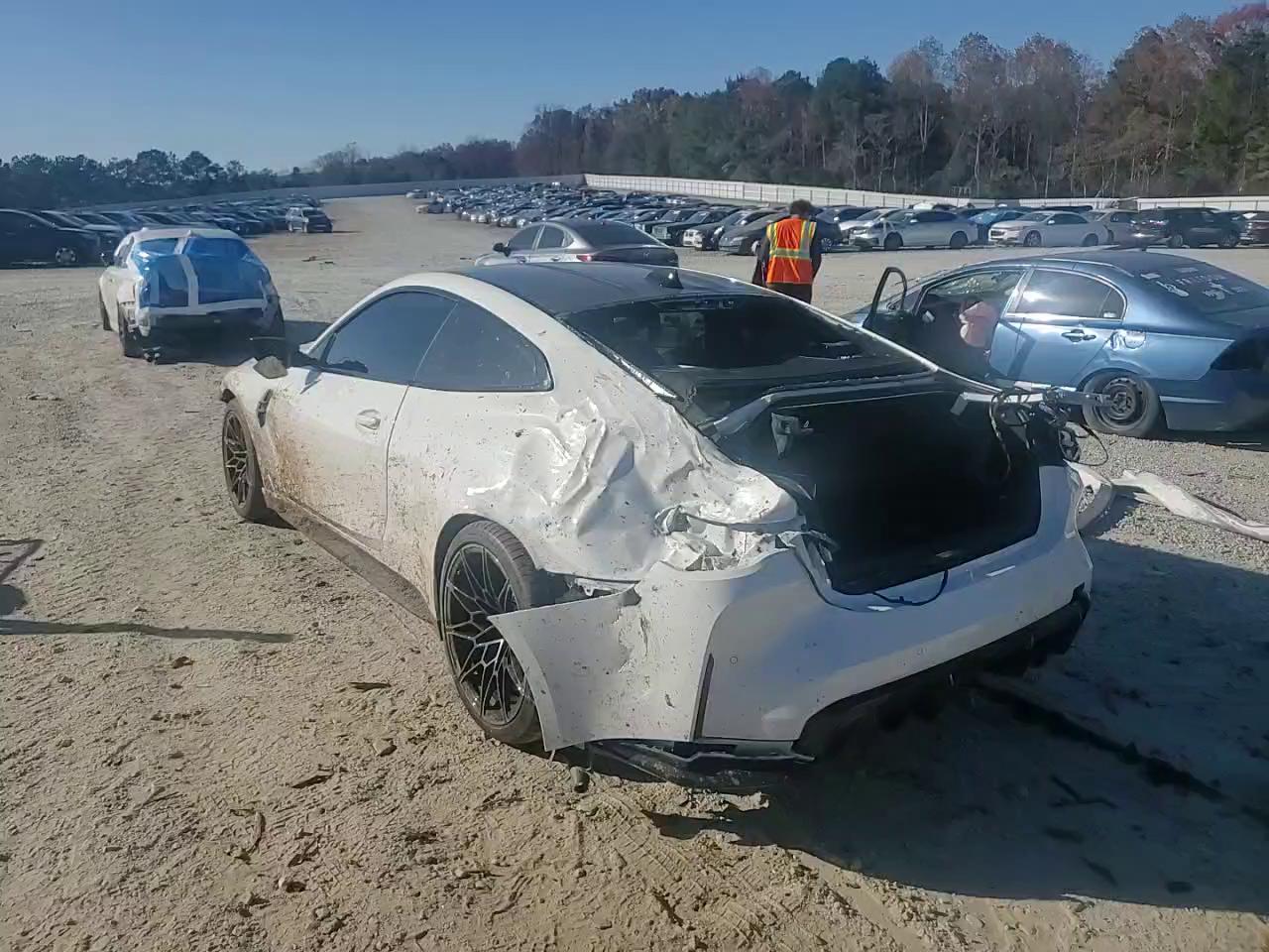 Фото: WBS33AZ02NCK05718