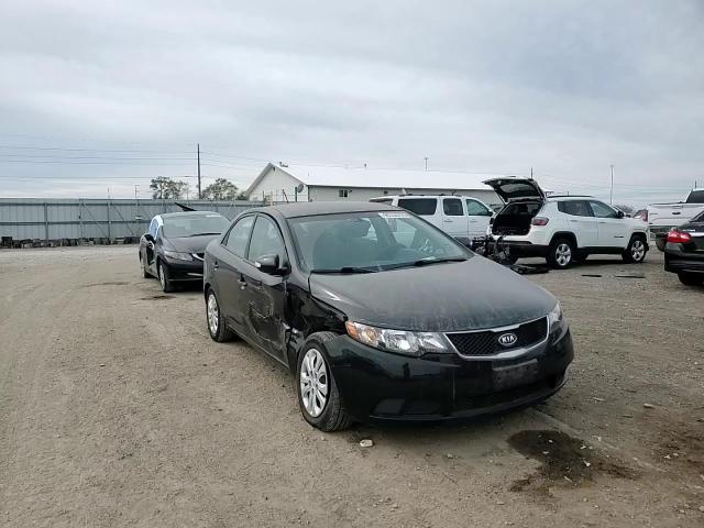 2010 Kia Forte Ex VIN: KNAFU4A28A5874183 Lot: 90350275