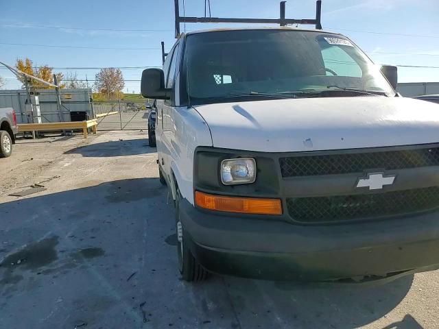 2003 Chevrolet Express G2500 VIN: 1GCGG25U231161935 Lot: 90520125