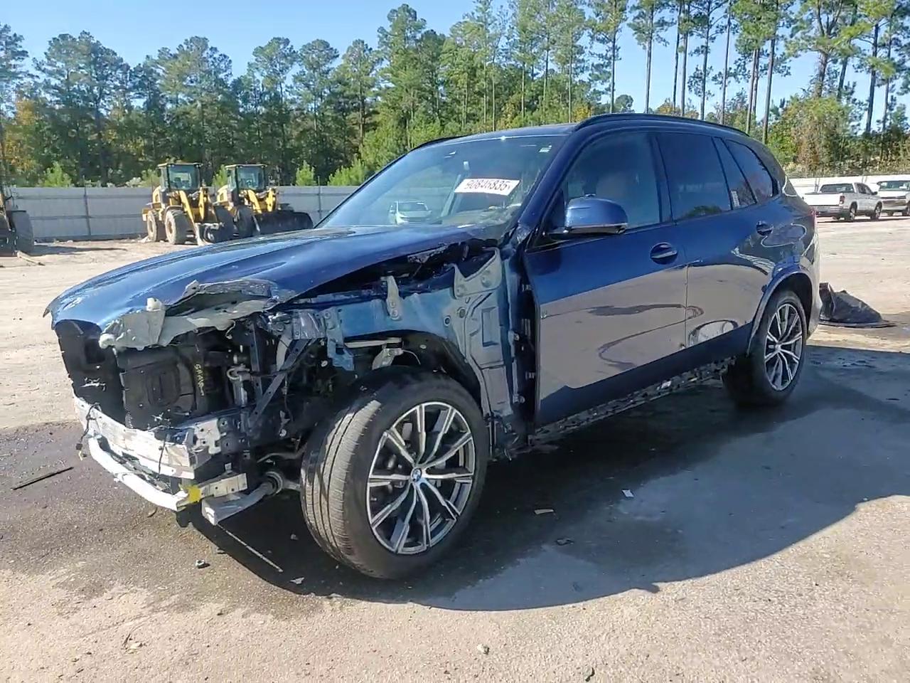 Фото: 5UXCR6C08P9P10382