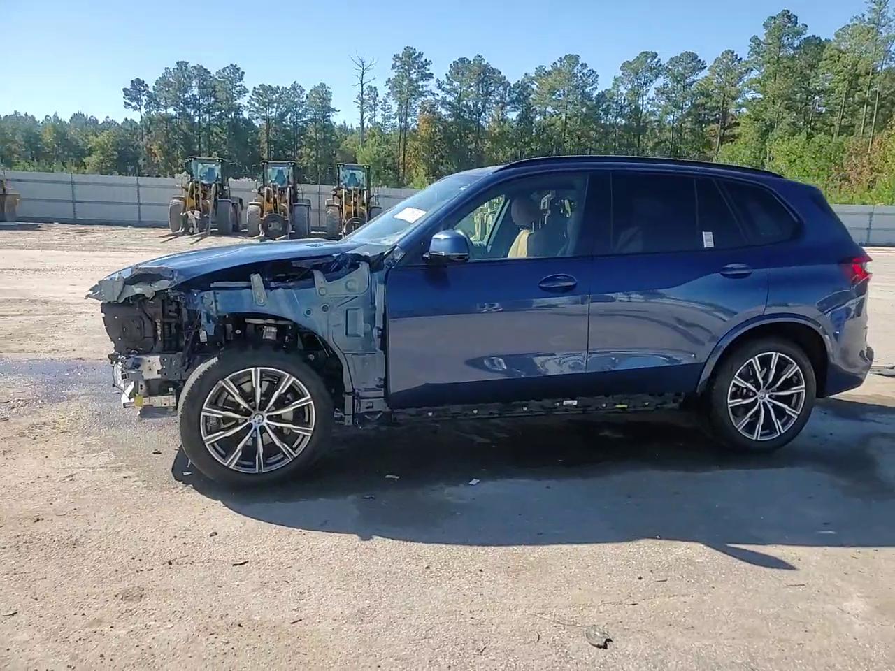 Фото: 5UXCR6C08P9P10382