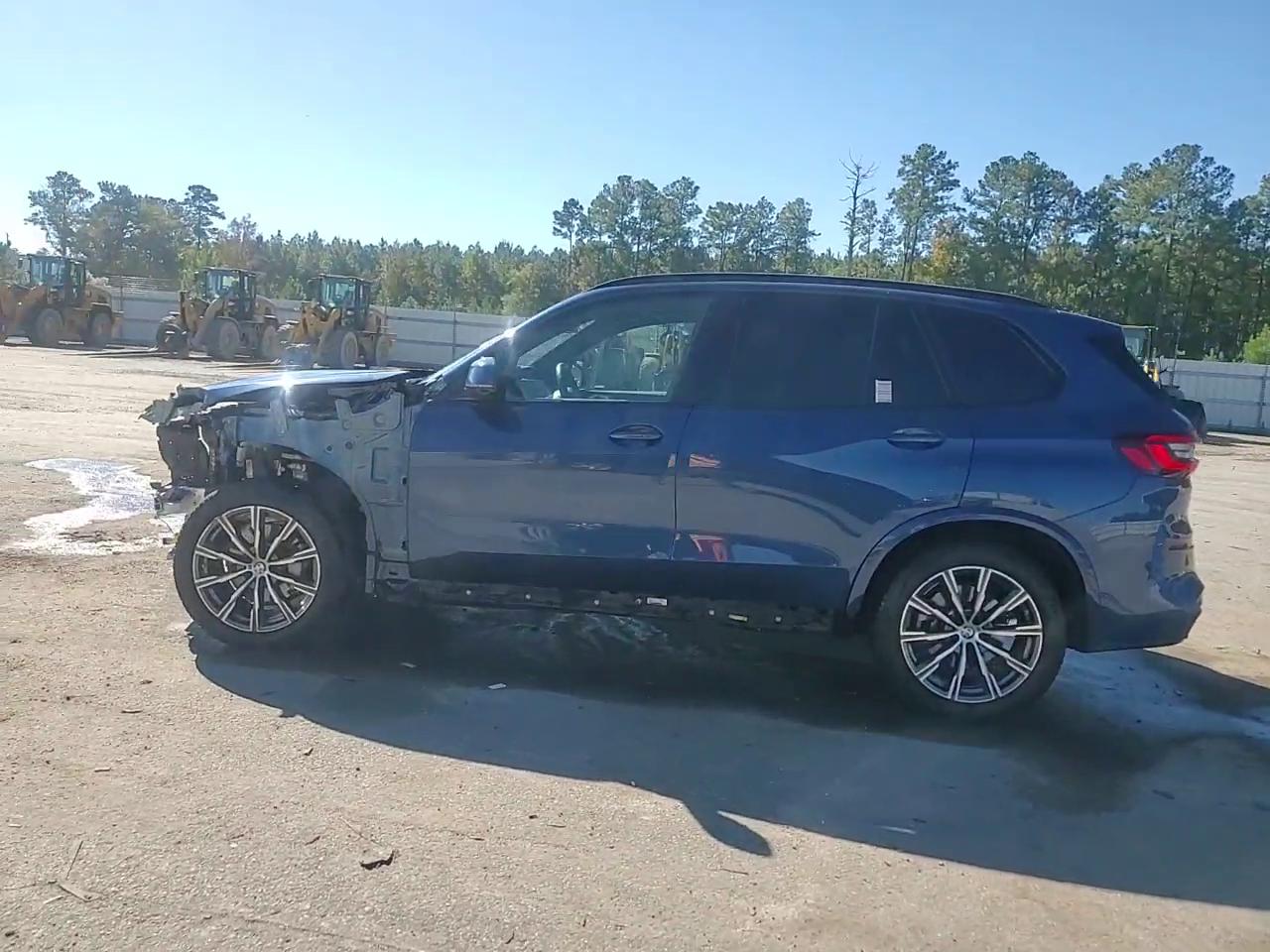 Фото: 5UXCR6C08P9P10382