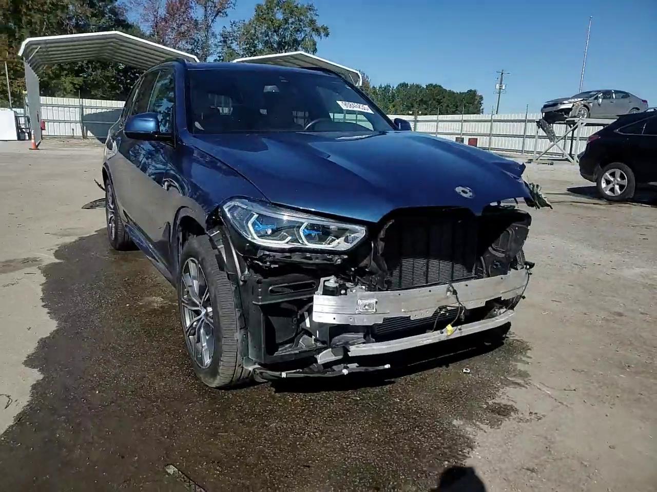 Фото: 5UXCR6C08P9P10382