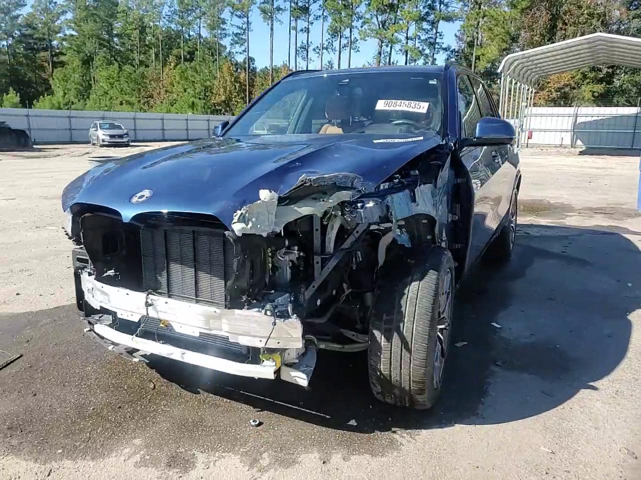 Фото: 5UXCR6C08P9P10382