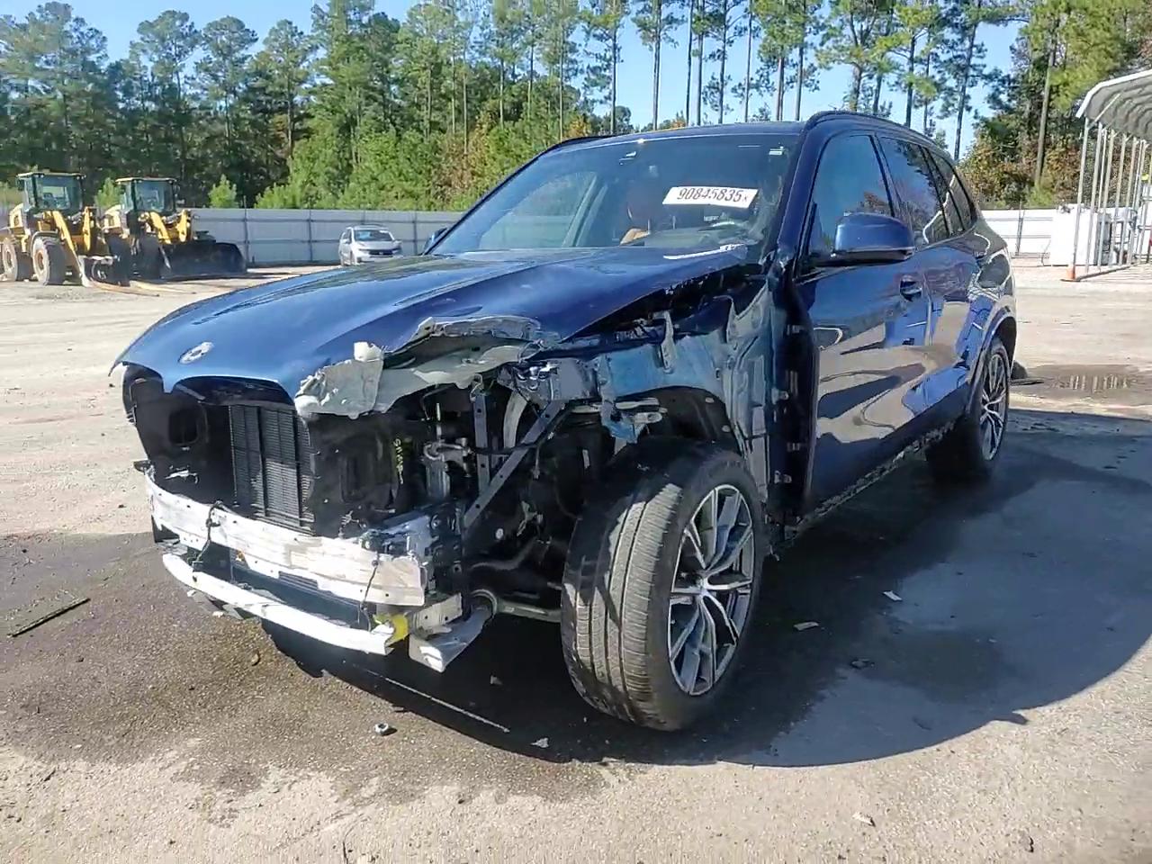 Фото: 5UXCR6C08P9P10382