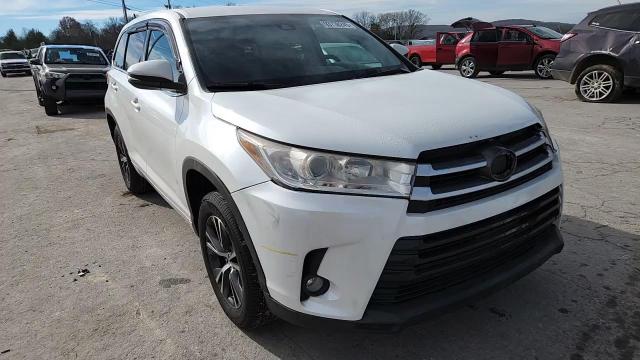 2017 Toyota Highlander Le VIN: 5TDZARFH3HS025540 Lot: 93738245