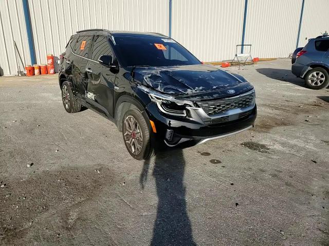 2021 Kia Seltos Sx VIN: KNDETCA29M7194233 Lot: 92343335