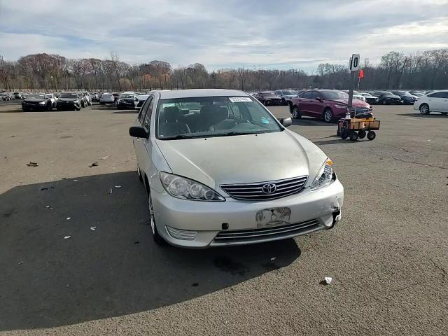 2006 Toyota Camry Le VIN: JTDBE32K563048059 Lot: 93357465