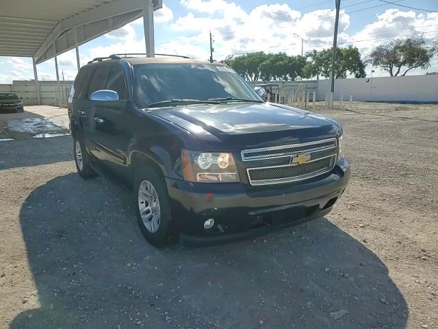2013 Chevrolet Tahoe C1500 Lt VIN: 1GNSCBE03DR320023 Lot: 93325725