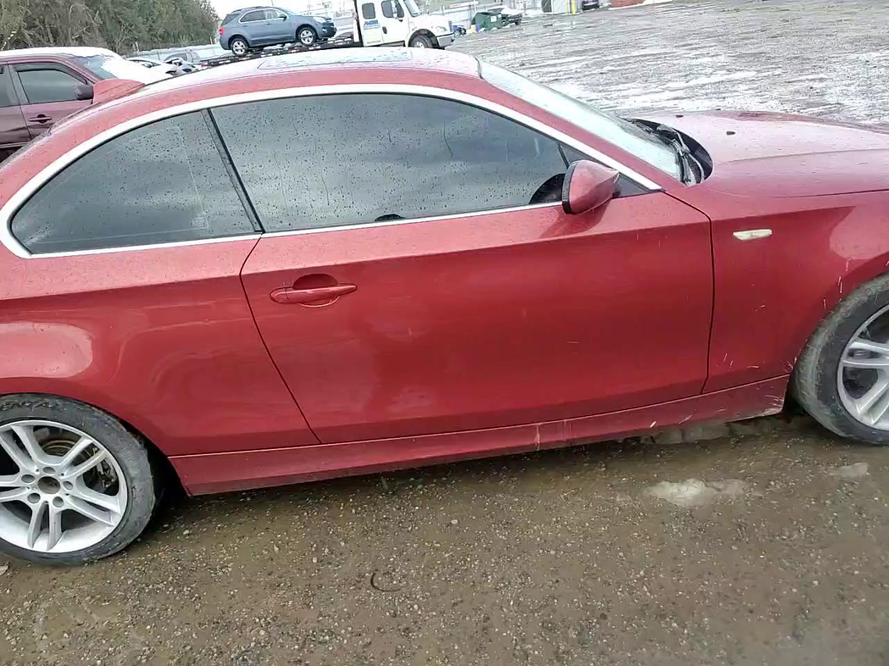 Фото: WBAUP73519VF06904