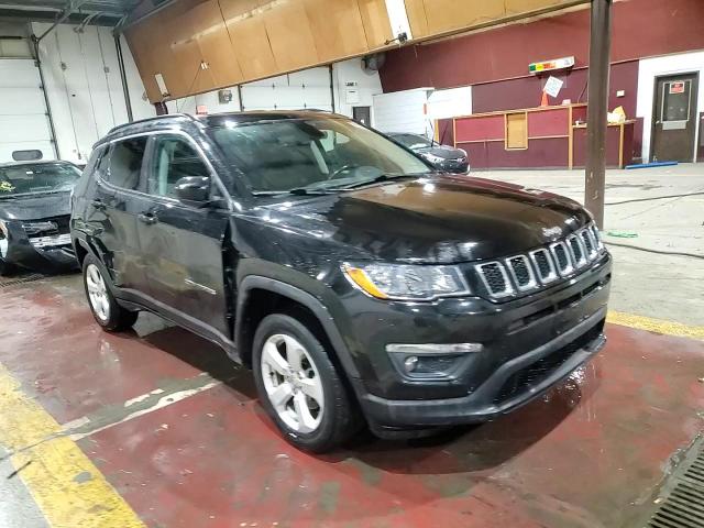 2019 Jeep Compass Latitude VIN: 3C4NJDBB5KT593613 Lot: 94304895