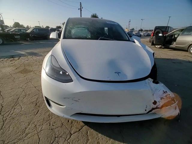 2022 Tesla Model Y VIN: 7SAYGDEF1NF396678 Lot: 91971935