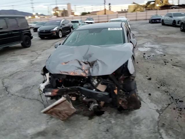 2019 Hyundai Elantra Se VIN: 5NPD74LFXKH490053 Lot: 93927575